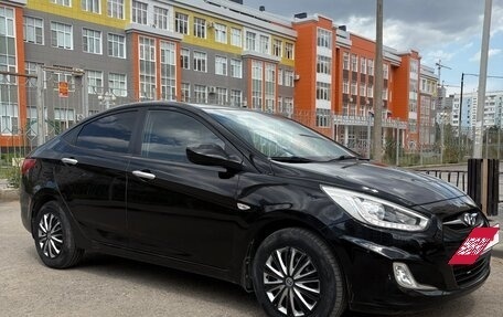 Hyundai Solaris II рестайлинг, 2014 год, 915 000 рублей, 3 фотография