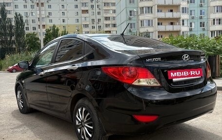 Hyundai Solaris II рестайлинг, 2014 год, 915 000 рублей, 6 фотография