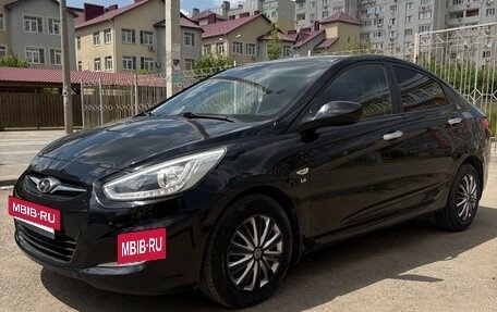Hyundai Solaris II рестайлинг, 2014 год, 915 000 рублей, 8 фотография