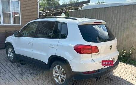 Volkswagen Tiguan I, 2011 год, 1 070 000 рублей, 4 фотография