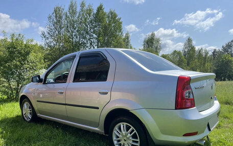 Renault Logan I, 2013 год, 700 000 рублей, 2 фотография
