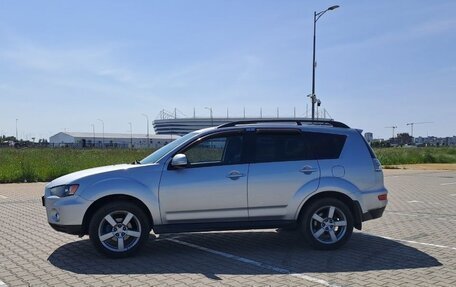 Mitsubishi Outlander III рестайлинг 3, 2011 год, 1 480 000 рублей, 4 фотография