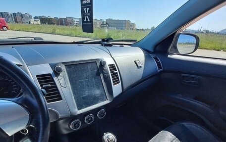 Mitsubishi Outlander III рестайлинг 3, 2011 год, 1 480 000 рублей, 22 фотография