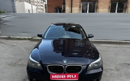 BMW 5 серия, 2003 год, 675 000 рублей, 14 фотография