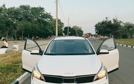 KIA Rio IV, 2021 год, 1 690 000 рублей, 8 фотография