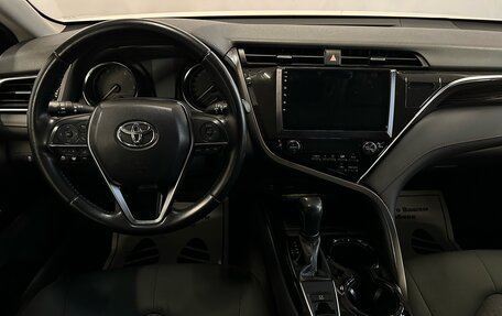 Toyota Camry, 2019 год, 2 697 000 рублей, 7 фотография
