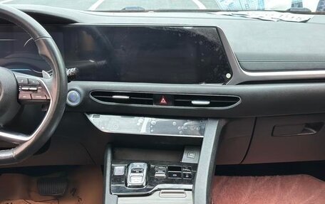 Hyundai Sonata VIII, 2021 год, 1 700 000 рублей, 5 фотография