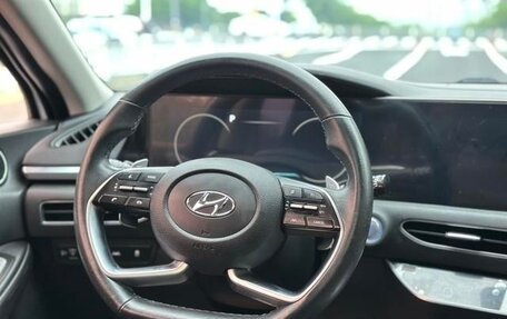 Hyundai Sonata VIII, 2021 год, 1 700 000 рублей, 6 фотография