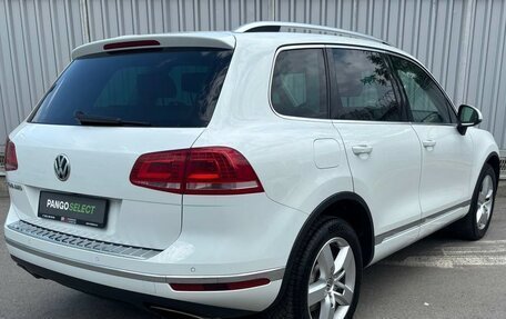 Volkswagen Touareg III, 2016 год, 2 330 000 рублей, 8 фотография