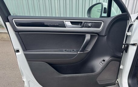 Volkswagen Touareg III, 2016 год, 2 330 000 рублей, 18 фотография