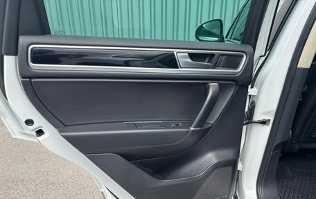 Volkswagen Touareg III, 2016 год, 2 330 000 рублей, 19 фотография