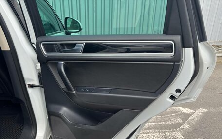 Volkswagen Touareg III, 2016 год, 2 330 000 рублей, 20 фотография