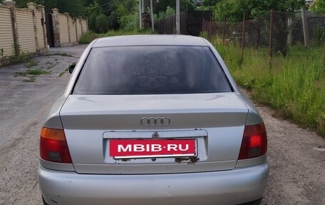 Audi A4, 1994 год, 165 000 рублей, 4 фотография