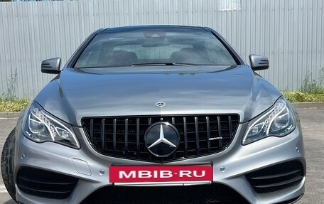 Mercedes-Benz E-Класс, 2013 год, 2 300 000 рублей, 2 фотография