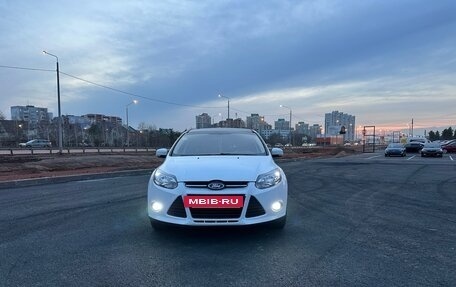 Ford Focus III, 2011 год, 690 000 рублей, 2 фотография