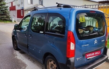Citroen Berlingo II рестайлинг, 2011 год, 600 000 рублей, 25 фотография