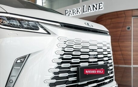 Lexus LM, 2024 год, 18 790 000 рублей, 5 фотография