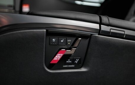 Lexus LM, 2024 год, 18 790 000 рублей, 24 фотография