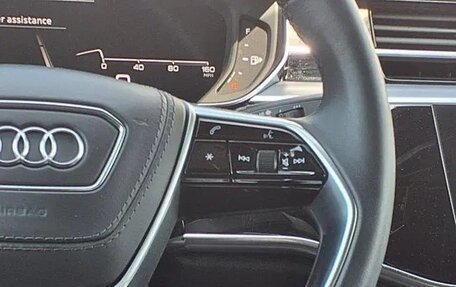 Audi A8, 2022 год, 6 219 500 рублей, 12 фотография