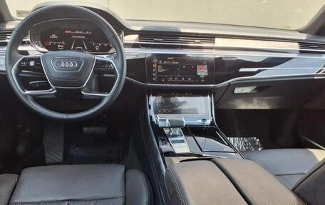 Audi A8, 2022 год, 6 219 500 рублей, 9 фотография