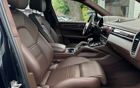 Porsche Cayenne III, 2020 год, 9 322 000 рублей, 10 фотография