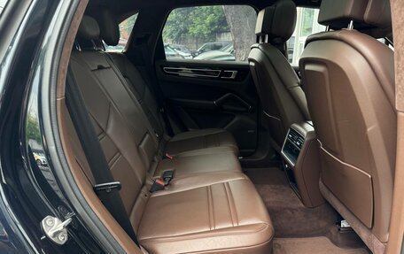 Porsche Cayenne III, 2020 год, 9 322 000 рублей, 17 фотография