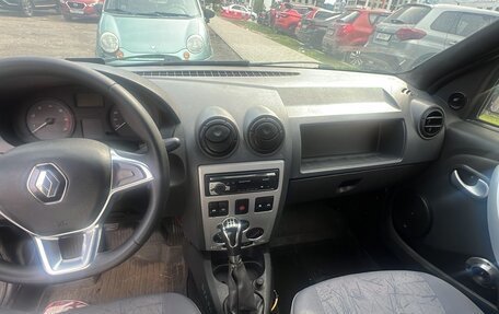 Renault Logan I, 2006 год, 215 000 рублей, 7 фотография
