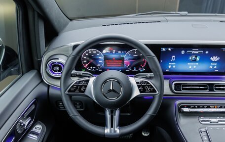 Mercedes-Benz V-Класс, 2024 год, 24 700 000 рублей, 16 фотография