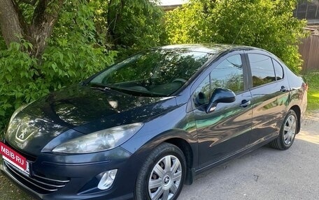 Peugeot 408 I рестайлинг, 2013 год, 700 000 рублей, 2 фотография