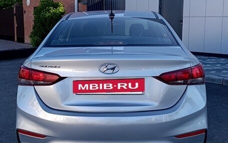 Hyundai Solaris II рестайлинг, 2018 год, 700 000 рублей, 4 фотография