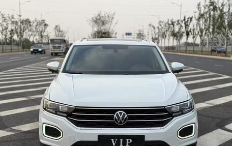 Volkswagen T-Roc I, 2021 год, 1 450 000 рублей, 3 фотография