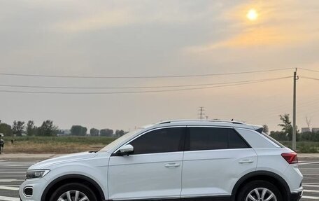 Volkswagen T-Roc I, 2021 год, 1 450 000 рублей, 4 фотография