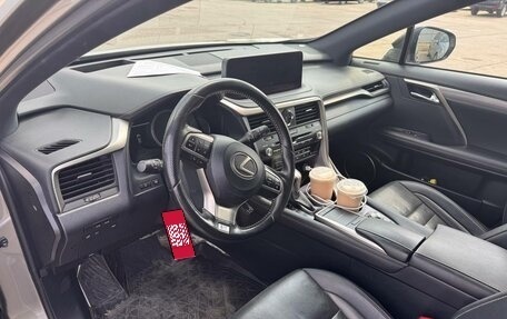 Lexus RX IV рестайлинг, 2020 год, 4 900 000 рублей, 5 фотография