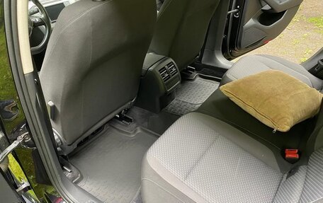 Volkswagen Passat B8 рестайлинг, 2017 год, 1 500 000 рублей, 11 фотография