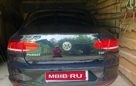 Volkswagen Passat B8 рестайлинг, 2017 год, 1 500 000 рублей, 4 фотография