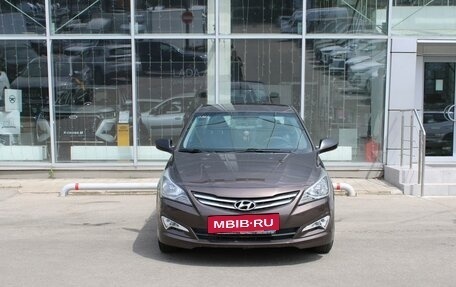 Hyundai Solaris II рестайлинг, 2015 год, 595 000 рублей, 2 фотография