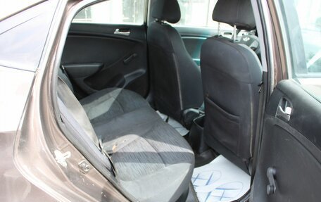 Hyundai Solaris II рестайлинг, 2015 год, 595 000 рублей, 16 фотография