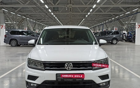 Volkswagen Tiguan II, 2019 год, 1 949 000 рублей, 2 фотография