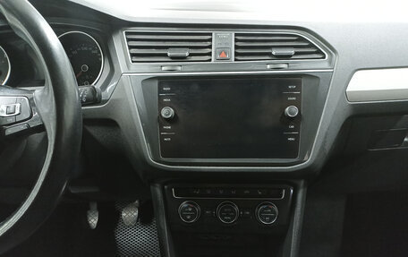 Volkswagen Tiguan II, 2019 год, 1 949 000 рублей, 18 фотография