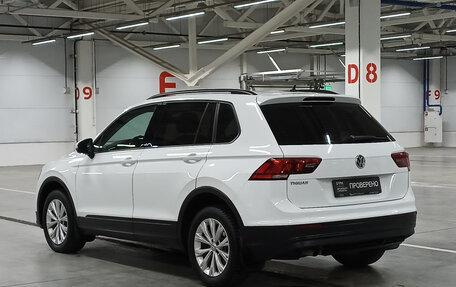 Volkswagen Tiguan II, 2019 год, 1 949 000 рублей, 8 фотография