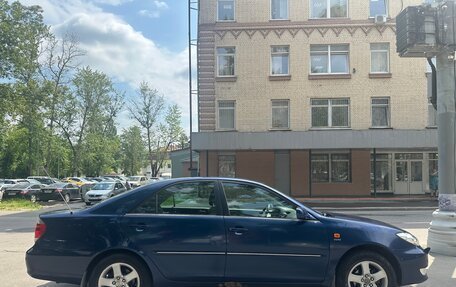 Toyota Camry V40, 2005 год, 1 000 000 рублей, 4 фотография