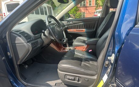 Toyota Camry V40, 2005 год, 1 000 000 рублей, 7 фотография
