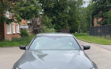 BMW 5 серия, 2019 год, 6 000 000 рублей, 4 фотография