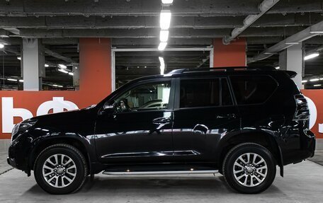 Toyota Land Cruiser Prado 150 рестайлинг 2, 2017 год, 3 798 000 рублей, 8 фотография