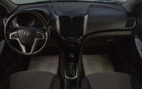 Hyundai Solaris II рестайлинг, 2013 год, 749 000 рублей, 11 фотография