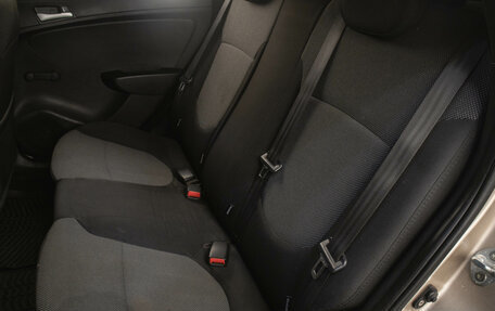 Hyundai Solaris II рестайлинг, 2013 год, 749 000 рублей, 17 фотография
