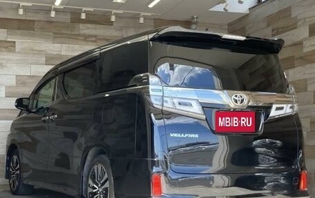 Toyota Vellfire II, 2019 год, 2 700 000 рублей, 2 фотография