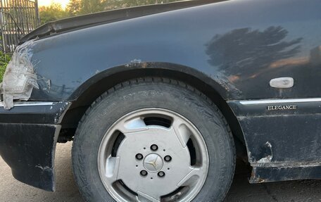 Mercedes-Benz C-Класс, 1998 год, 350 000 рублей, 3 фотография