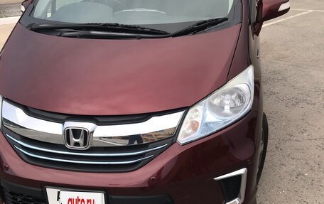 Honda Freed I, 2014 год, 1 200 000 рублей, 15 фотография