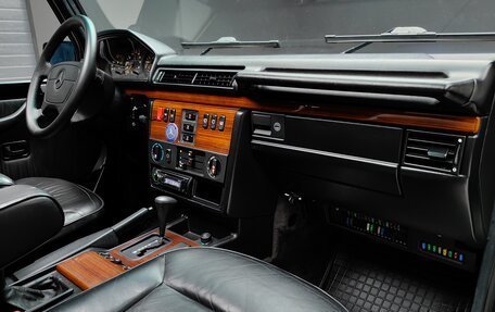 Mercedes-Benz G-Класс W463 рестайлинг _ii, 1996 год, 2 500 000 рублей, 21 фотография